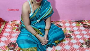 Indian Desi Village bhabhi sexy blowjob and pussy fucking puja beautiful hotel room